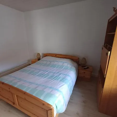 Kwe Vanie 8 Ou 9 Personnes Nyaraló *